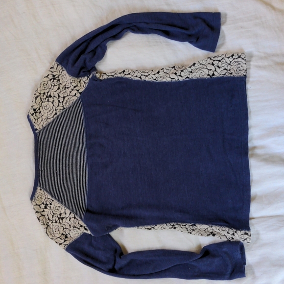 Sanctuary Top - Picture 2 of 8